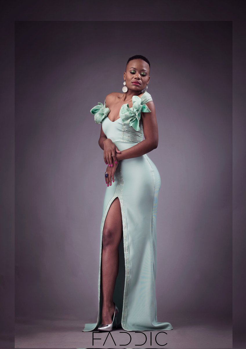 OfficialFaddic's tweet photo. @OfficialFaddic designs
For that birthday thing,, or that Christmas party, or that office dinner,, that evening wedding, we got you,, contact us and we will hook you up... 👗: @Faddicofficial
MUA: @letsema_lei
📷: @letz_photographybw
Model: @oneontmo https://t.co/PhONztbqAo