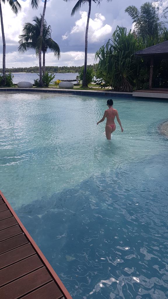 AreWhyEe's tweet photo. Ung gigising ka tuwing umaga ganto ang mkikita mo π #rapbhe https://t.co/J9B44jvuVP