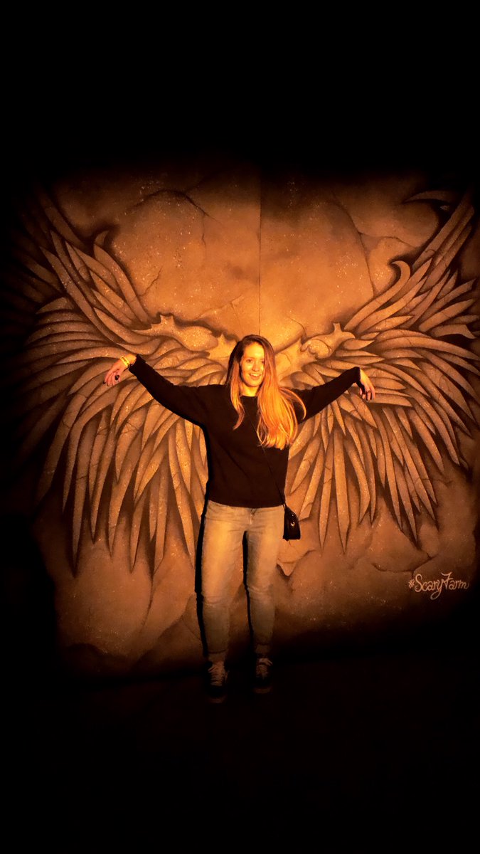 laurena11's tweet image. I’ve died and gone to heaven. Or hell. #KnottsScaryFarm #Morepicstocome