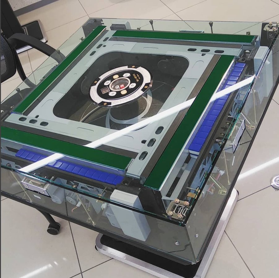 全自動麻雀卓の雀卓ファクトリー 050 31 66 Sur Twitter Jantaku Factory インスタ映え するスケルトン全自動麻雀卓 動かしているところを見たいなと思ったらイイネ お願いします ショールーム 全自動麻雀卓 スケルトン麻雀卓 自動卓 全自動卓 全自動