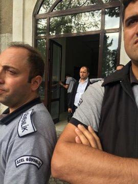 Resmi Twitter'da görüntüle