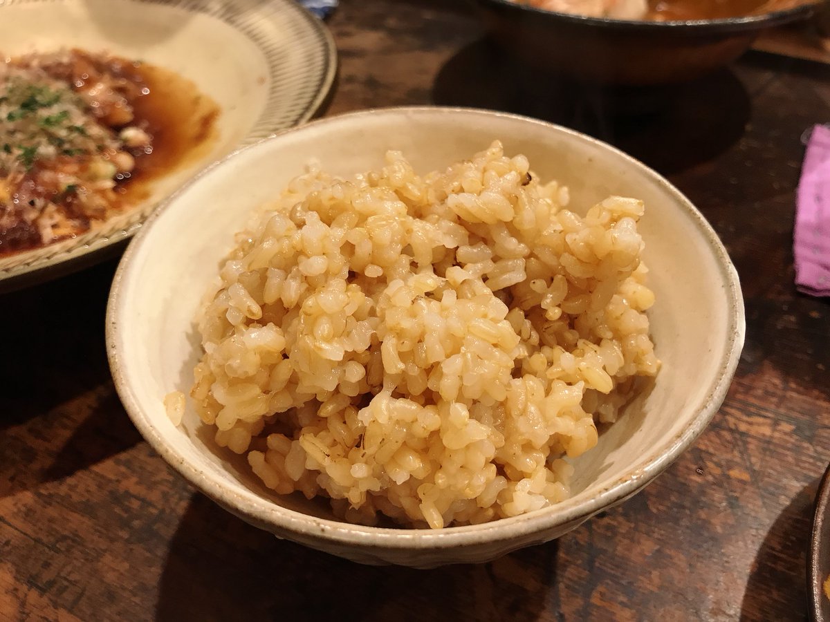 魔女っこれい A Twitter 鐘ヶ淵 はりや また来ちゃった はりや料理美味しいよ 何でもうまいけれど 玄米 が意味わかんないくらい美味しいな 玄米ってこんはモチモチに炊けるの 圧力鍋で炊いているらしいけど 玄米の香ばしい香りもして 玄米なんてと馬鹿に出来