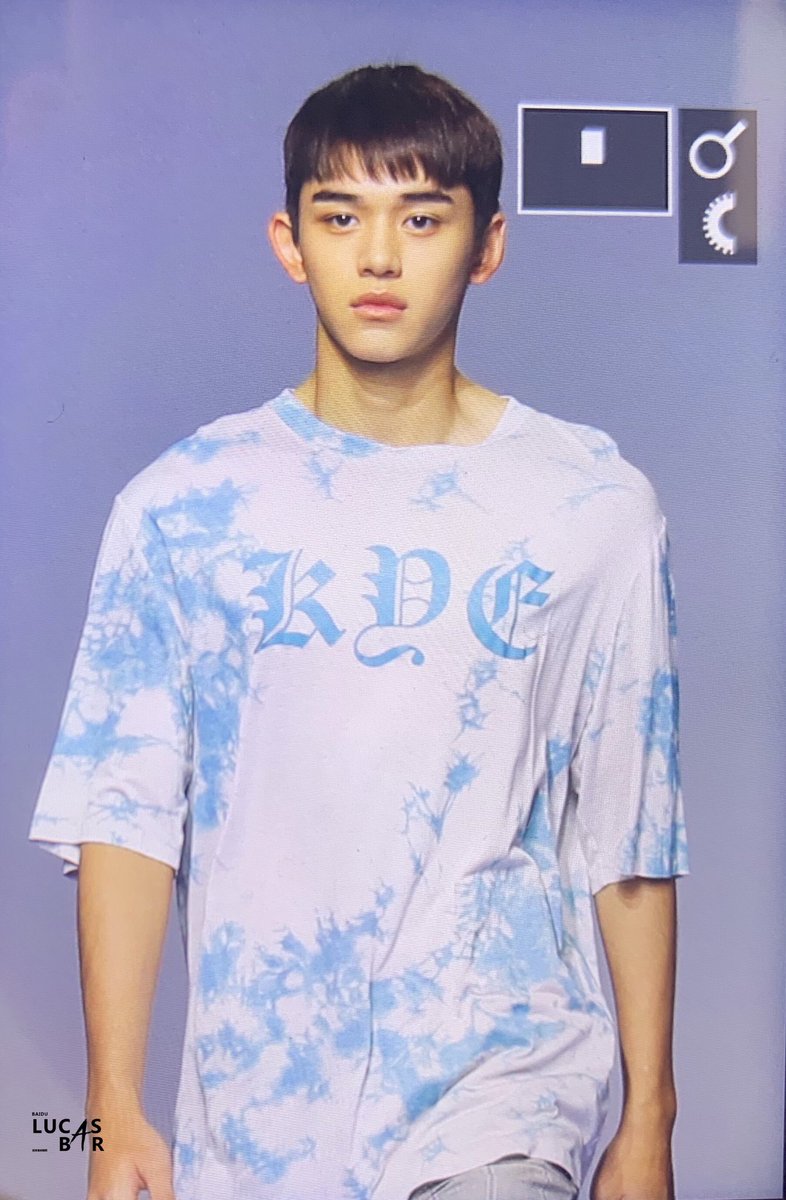 BaiduLucasBar's tweet photo. #LUCAS #루카스 #黄旭熙

181019 首尔时装周 https://t.co/I5eYPyByuV