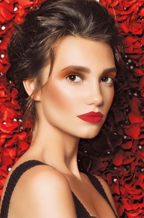 cityperfume's tweet photo. BARBARA BORT is born from the passion for color and beauty. Conceived and produced entirely in Italy.Β
https://t.co/7SeAH7n93S
#innovation #pleasure #RespectForTheEnvironment https://t.co/JALvMDk6FQ