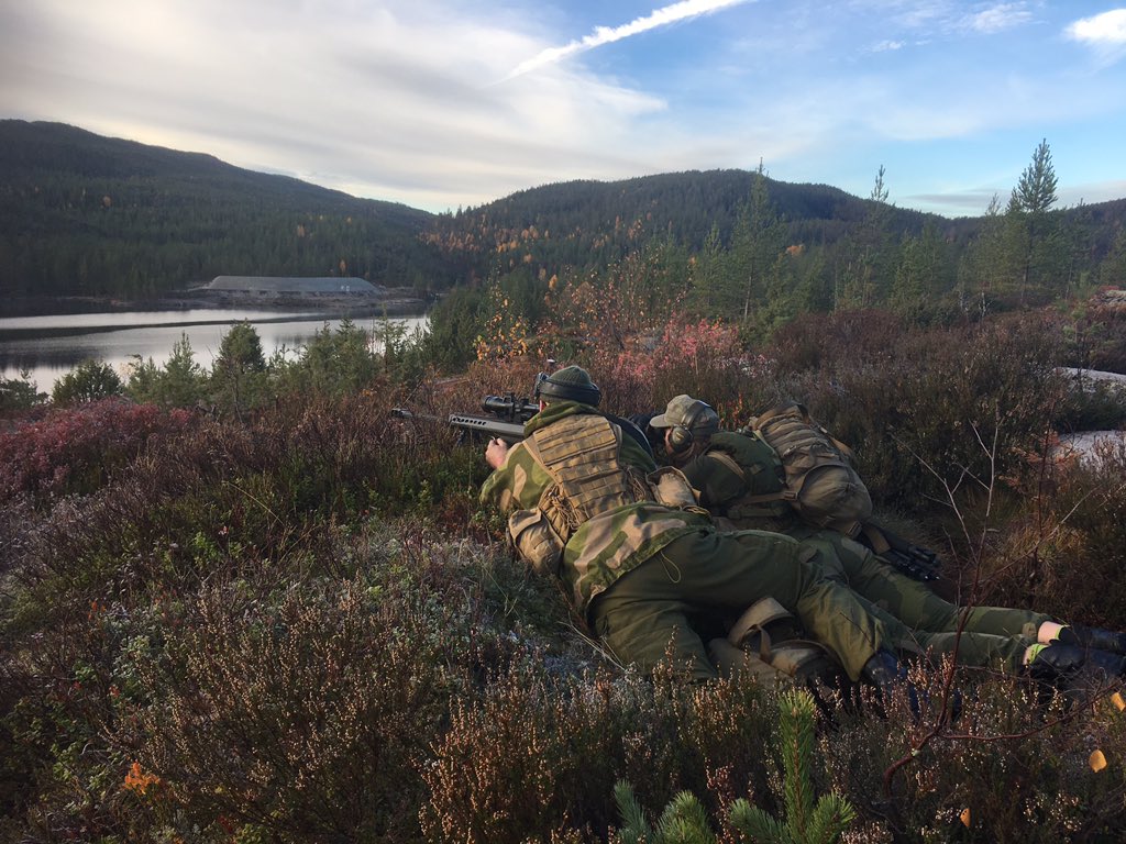 FossmannK's tweet photo. HV-02 er godt igang med høsttrening av flere områder.Grunnleggende soldatferdigheter og teambygging er prioritert. Upåklagelig driv og god stemning. https://t.co/6yn1ulB4na