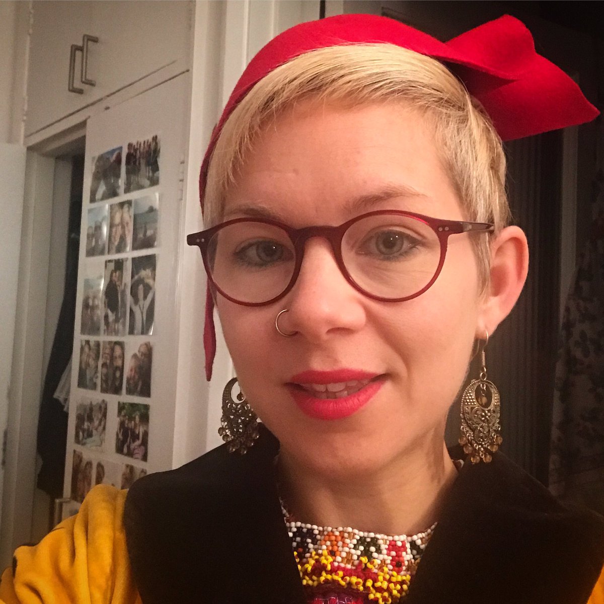 Eeeeeeeeeeeek! VERY excited/ bag of nerves as I’m off to meet THE QUEEN 👑 today!!!.
.
I’m showing her around the artwork I created for The Lexicon development - wish me luck on the etiquette front hehe!.
.
HUGE thanks to <a href="/ztsafa/">Zerin Tara Safa</a> for lending me her BEAUTIFUL handmade hat x