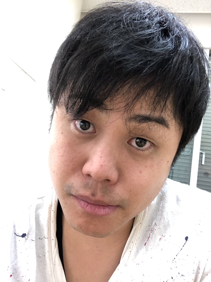 Nonstyle井上 ノンスタイル いつもと分け目を逆にしてみました ってか 昔はこっち側の分け目だったなぁ T Co Ahltrsy02b Twitter