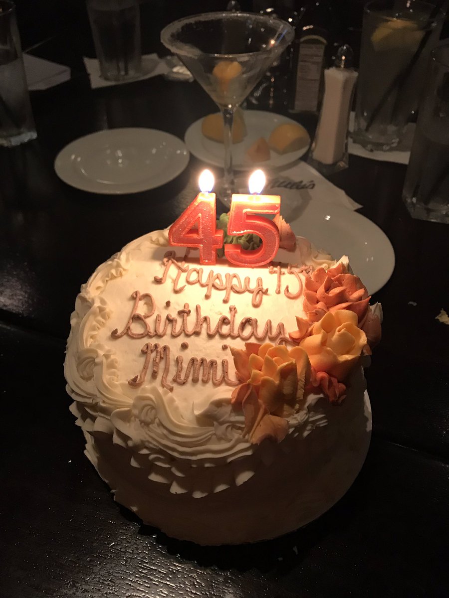 miwakostory's tweet image. Happy 45th birthday to me!! 🎂🎉
Birthday dinner with my linesisters. 
#Spr93 #KEmade #14K