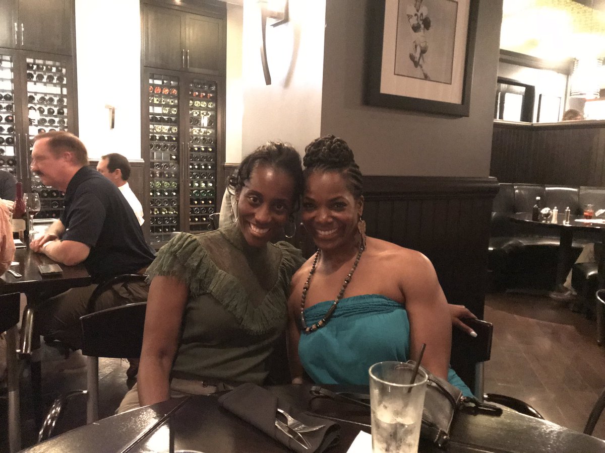 miwakostory's tweet image. Happy 45th birthday to me!! 🎂🎉
Birthday dinner with my linesisters. 
#Spr93 #KEmade #14K