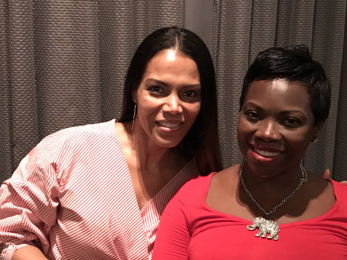 miwakostory's tweet image. Happy 45th birthday to me!! 🎂🎉
Birthday dinner with my linesisters. 
#Spr93 #KEmade #14K