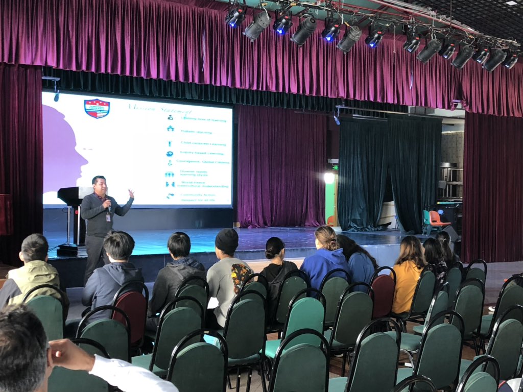 glaubis2's tweet photo. #Inclusion assemblies @QAISEdu engages every student and promote student led discussions. Today @JRafaelAngelM and his #advisory grade 10 students prepared a presentation and discussion about #Kindness Such powerful voices heard #studentengagement #studentsasleaders #QAISlive https://t.co/6bfOgbjKHC