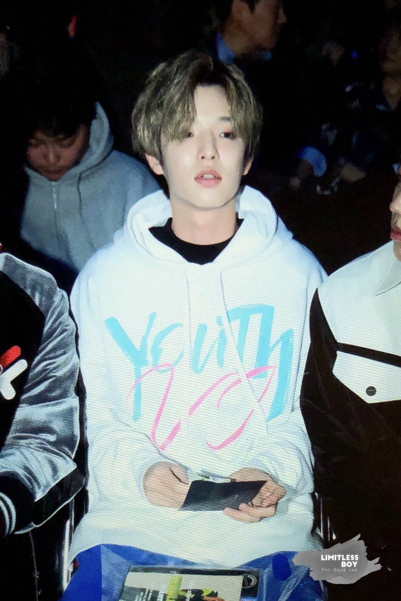 limitlessboy915's tweet photo. 181018 SFW PRE #데이식스 #제이 #DAY6 #JAE https://t.co/8iTmnCzNNO