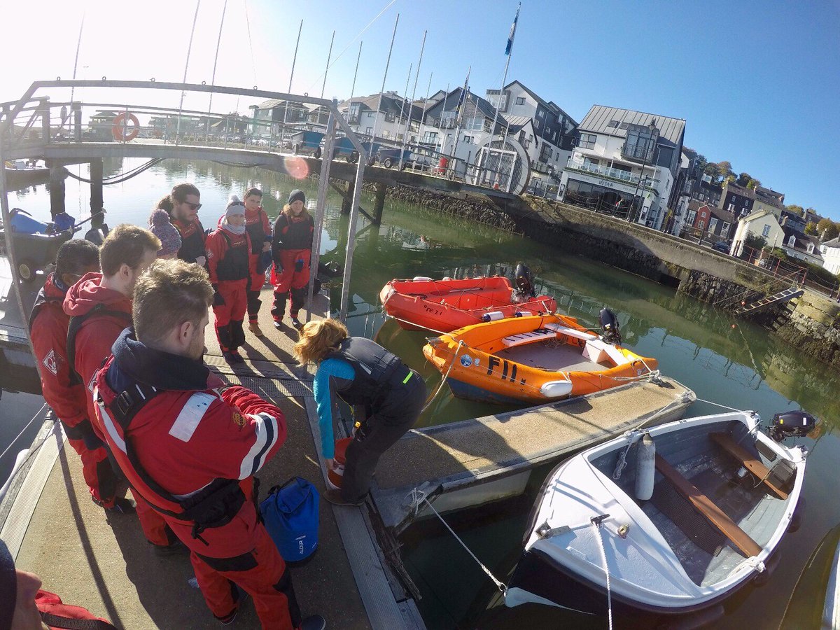 KinsaleOEC's tweet photo. Our first week of our new program in conjunction with Cork Local Sports Partnership has been a great success. Of course the beautiful Autumn weather has helped a lot. Well done everyone involved. https://t.co/Rn9v56xRLv