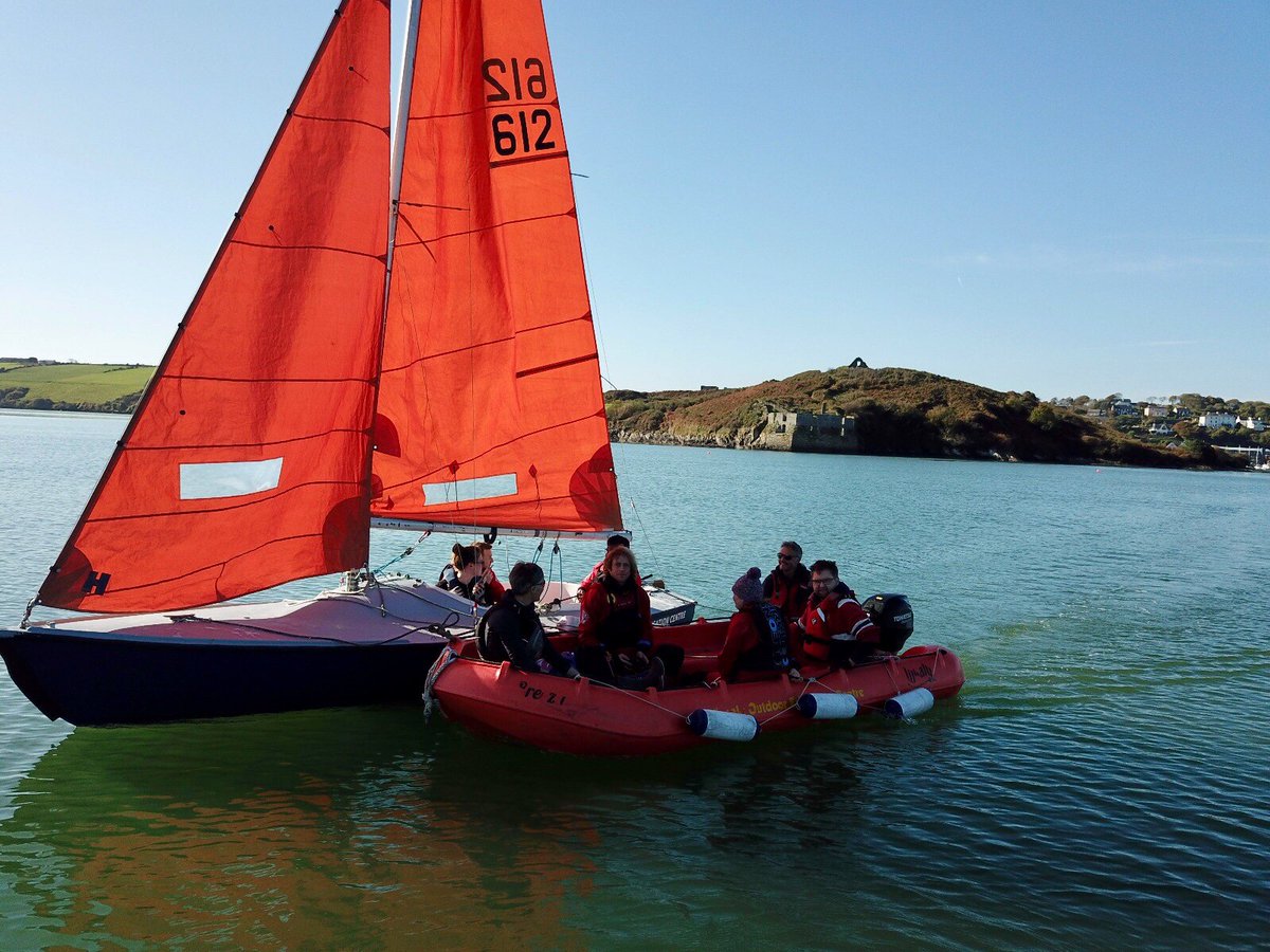 KinsaleOEC's tweet photo. Our first week of our new program in conjunction with Cork Local Sports Partnership has been a great success. Of course the beautiful Autumn weather has helped a lot. Well done everyone involved. https://t.co/Rn9v56xRLv