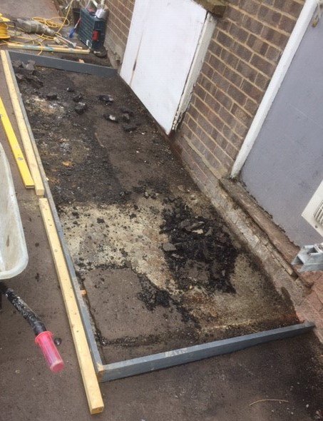 Internal building works completed at CO-OP Upchurch, Sittingbourne and externally at CO-OP Bellinge, Northampton. 
On going works of concrete plinths, blockwork and flooring now started at CO-OP Rudgwick, all on behalf of MC Contract Services and AB Group