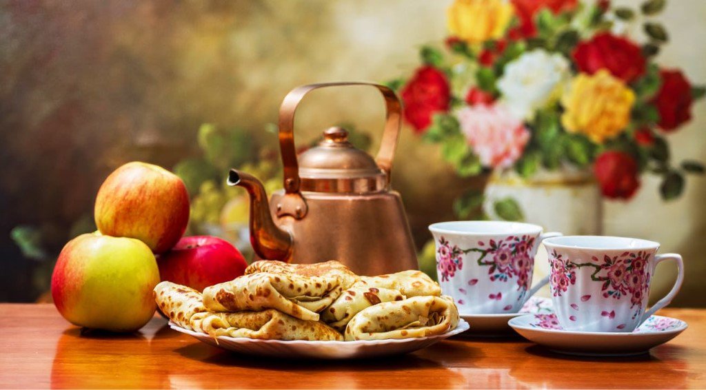 Доброе утро с пирожками. Чаепитие с самоваром. Русское чаепитие. Доброе утро с самоваром и пирогами. Натюрморт чайный стол