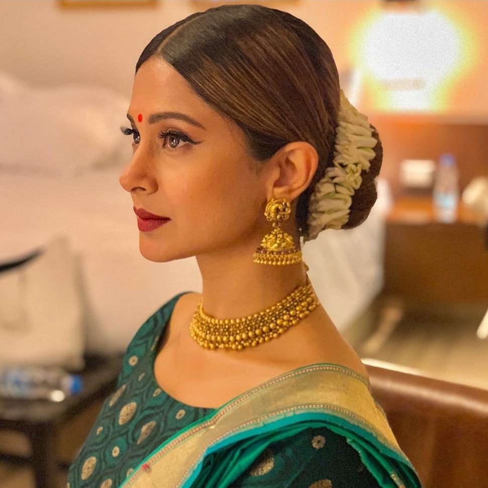 Glamour_Expo's tweet photo. Perfect Durga pujo look ✨
Jewellery by: @GehnaJewellers1

#TimesGlamour #IndiasLargestJewelleryExhibition #JeniferWinget #GehnaJewellers https://t.co/g4UqEP0kkn