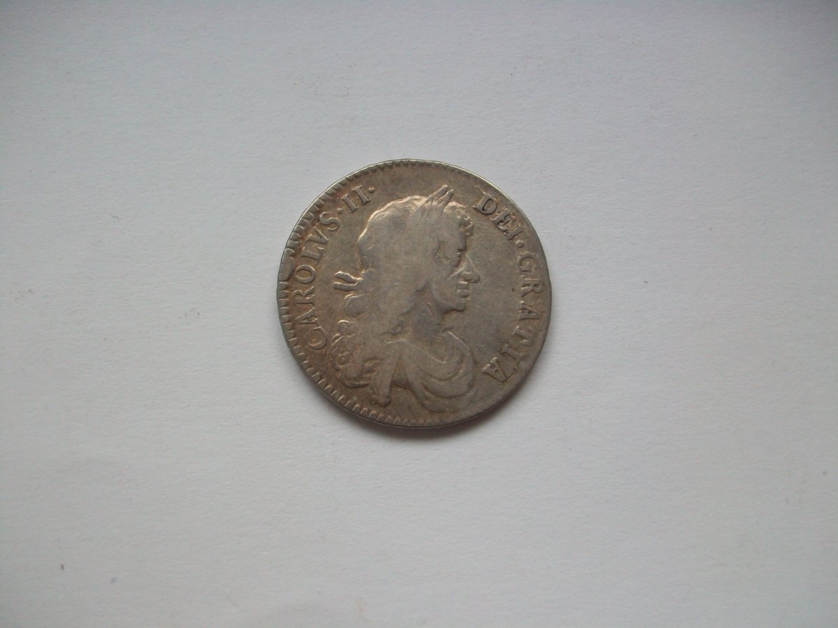 ringramcoins's tweet photo. We have a vast stock of Half Crowns, prices to suit ALL pockets https://t.co/gSo3eOGGk9 #goseenow https://t.co/SpWUI1TdS4