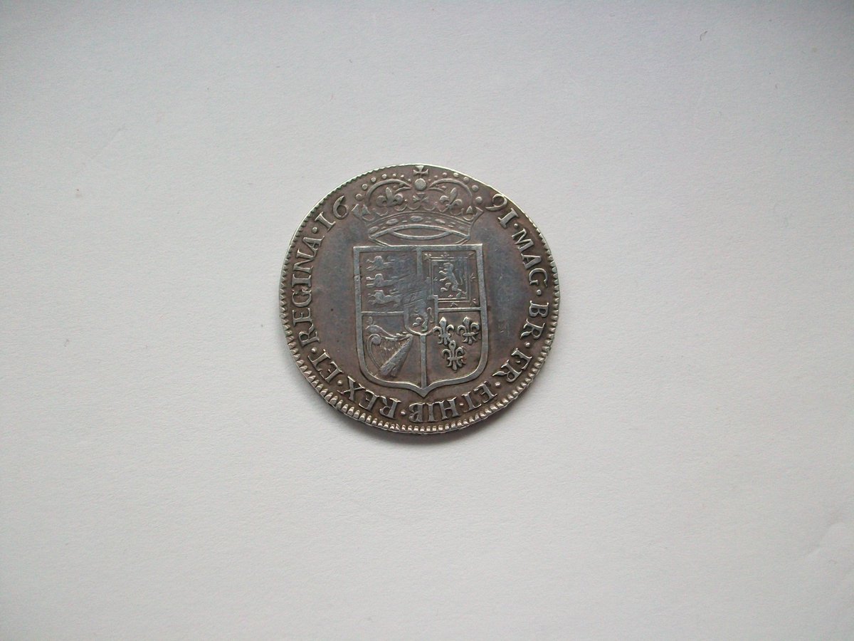 ringramcoins's tweet photo. We have a vast stock of Half Crowns, prices to suit ALL pockets https://t.co/gSo3eOGGk9 #goseenow https://t.co/SpWUI1TdS4