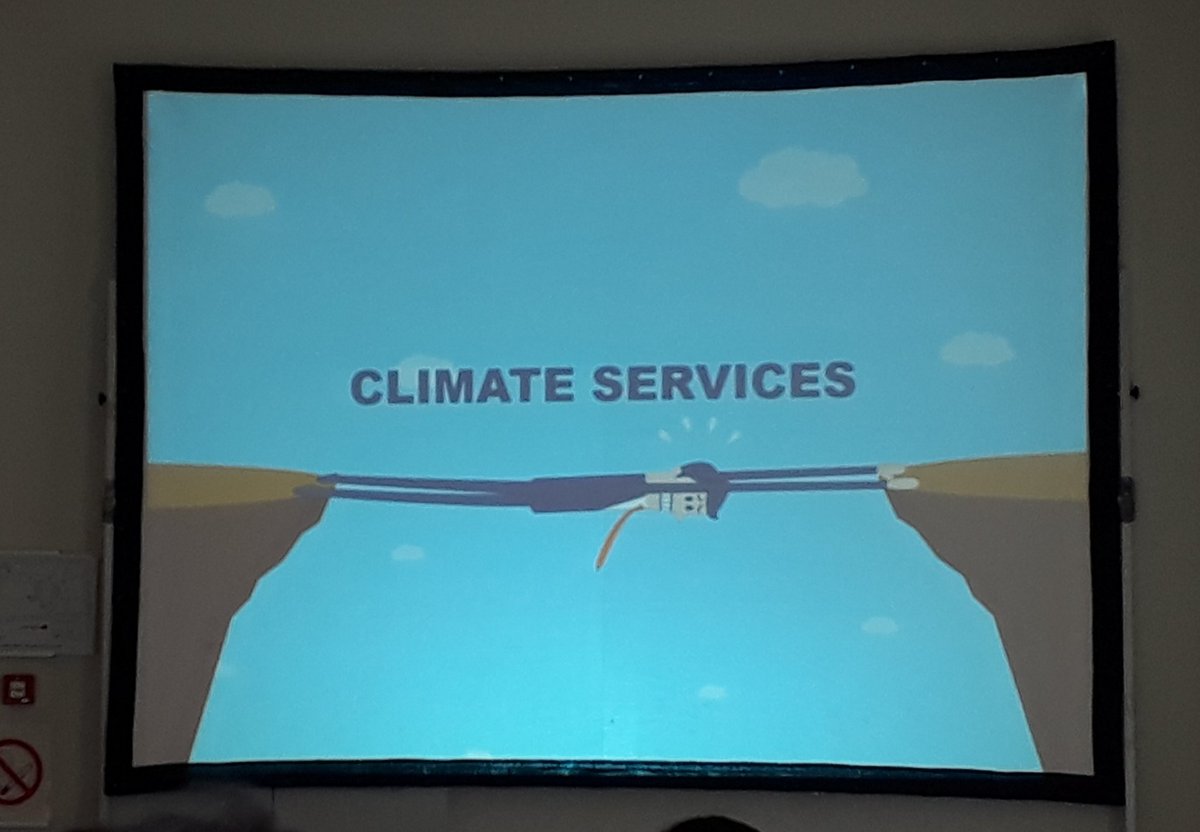 Nice climate service visual : connecting climate data with very diverse user community (urban planners, farmers, industry, water managers, ...).  Managing expectations in a scientific sound way #ClimatEU18 #climatefit @VITObelgium @issalaraJ