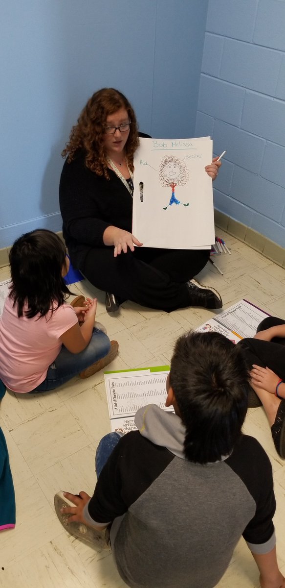 ConnerConquers's tweet photo. UA Block 3 Student Miss Miles instructing 3rd grade students on how to  write about characters in a story. #gotornadoes #tcsslearns @mattelemsch  @krl1920 @FBcoachBRAT1913 @TLRichey3 @tcss_schools https://t.co/kRAnr6Ub9B