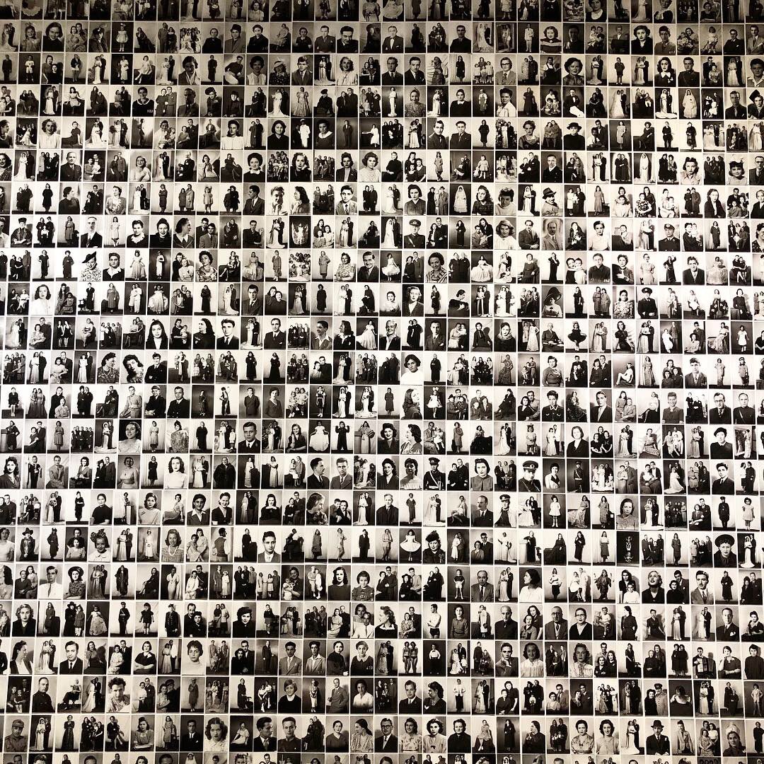 noFate_onLuck's tweet photo. Busan Biennale 2018
#DividedWeStand https://t.co/Q9CrAx92xN