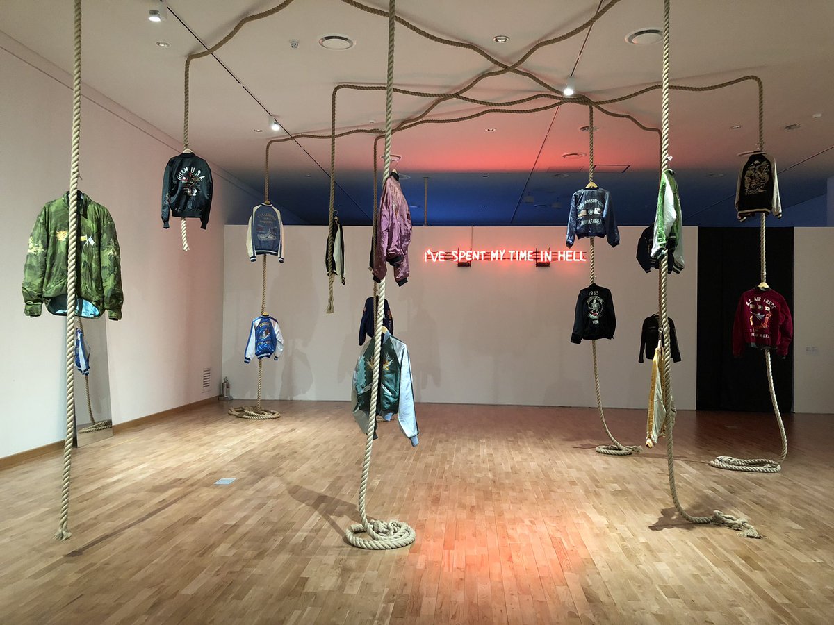 noFate_onLuck's tweet photo. Busan Biennale 2018
#DividedWeStand https://t.co/Q9CrAx92xN