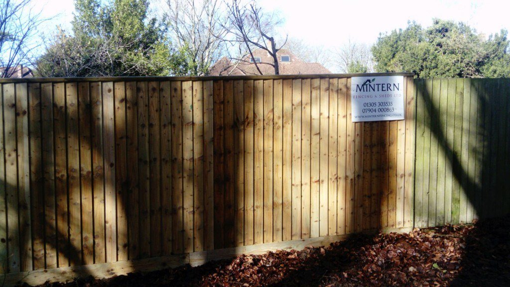 Minternfencing's tweet photo. What is closeboard fencing and feather edge https://t.co/0Zz5Cx8Wfn https://t.co/ck83mtGKno