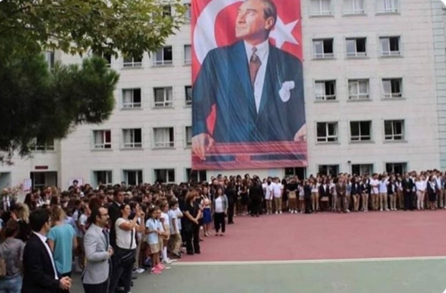 "Andımız" 5 yıl aradan sonra tekrar okutulmaya başlanacak. 
#Andımız