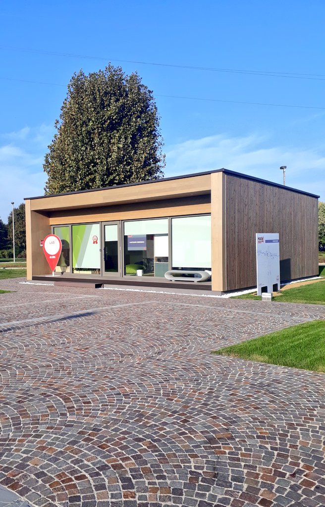 emilieperruchot's tweet photo. 📌Aujourd'hui visite de l' #InnovationPark de @GENERALI
avec nos #connectedagents @PaoliCGPI @Generali64 et @JParentePaoli 🦁
#LXGenerali
#innovations
#digital https://t.co/sE6dbfA0nq
