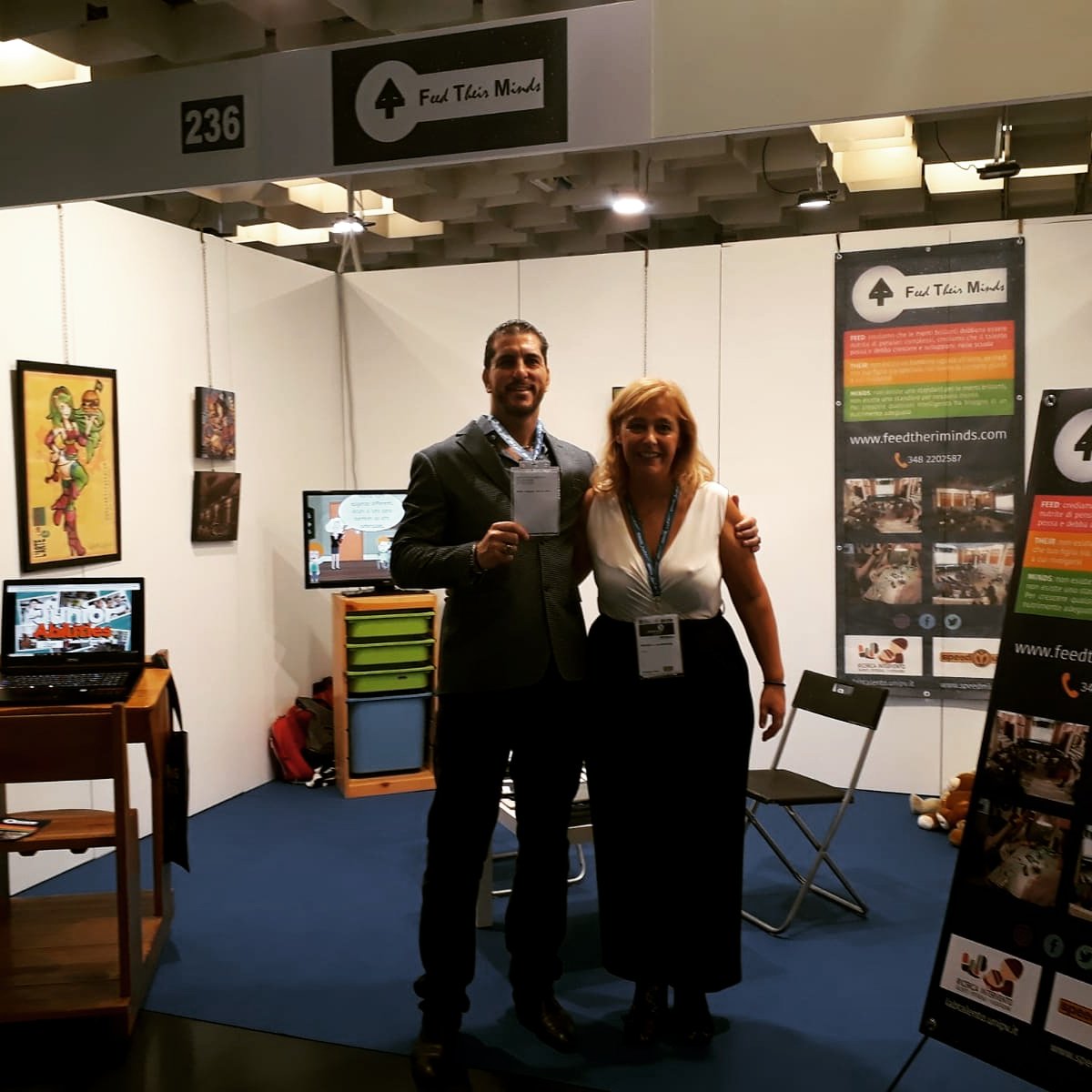 FeedTMinds's tweet image. Vi aspettiamo a Firenze fino al 20 ottobre a @FieraDidactaITA per raccontarvi il nostro progetto insieme agli amici di #labtalento e le opere di @Neoludica_Art #Didacta2018 #gameart #plusdotazione