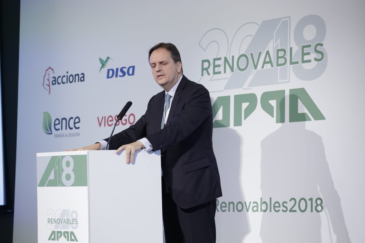 APPA_Renovables's tweet image. La directora del proyecto europeo 🇪🇺 @iDistributedPV, @Luciadolera, y el director de Risk Advisory de @Deloitte_ES, Enrique Doheijo, hablan de los avances de la integración #fotovoltaica en red. #Horizon2020 #iDistributedPV