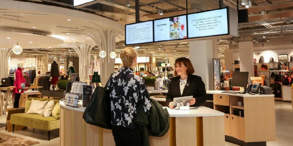Relationcltmag's tweet photo. Les #IdéesExpérienceClient, au menu cette semaine: l'enseigne John Lewis lance un service de shopping privé, l'assistant #Alexa capable de détecter une personne malade et #Apple mise sur la transparence pour ses données clients.  https://t.co/nIx31ayyZF https://t.co/UpESnJLNnB