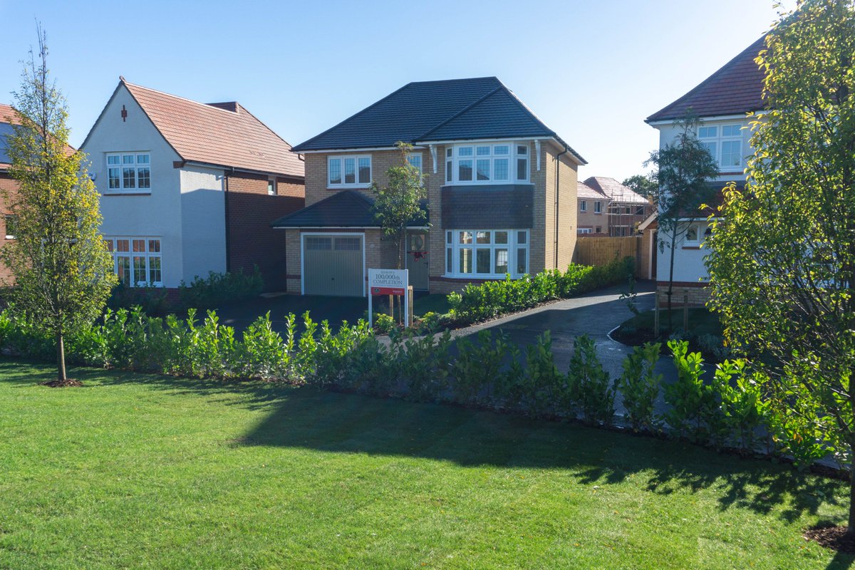 Landstruction's tweet photo. A huge congratulations to @redrowhomes on the sale of their 100,000 House! Absolutely fantastic to have been contracted in to ‘landstruct’ the Public Open Space that the house overlooks as well as the grounds of the property. #RedRow100k https://t.co/nOSqeTanmQ