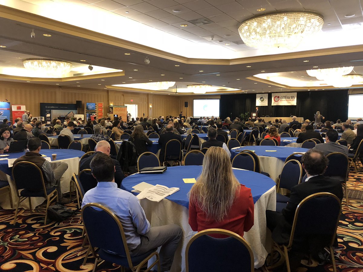 BurlingtonElec's tweet photo. Packed house on day 2 of #REV2018 @RE_Vermont conference for @GovPhilScott address. We’re ready for another great day of sessions, some featuring BED staff, @BuildGreenUS and @JGreenvt #vtpoli #vermont #renewableenergy #btv https://t.co/J25tnpl2HA