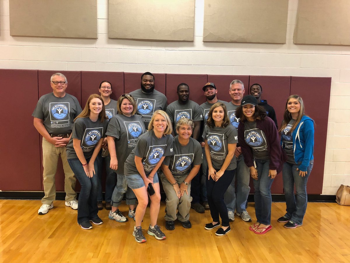 santeecooper's tweet photo. #doc2018 United Way Day of Caring https://t.co/6UGMfH5DqA