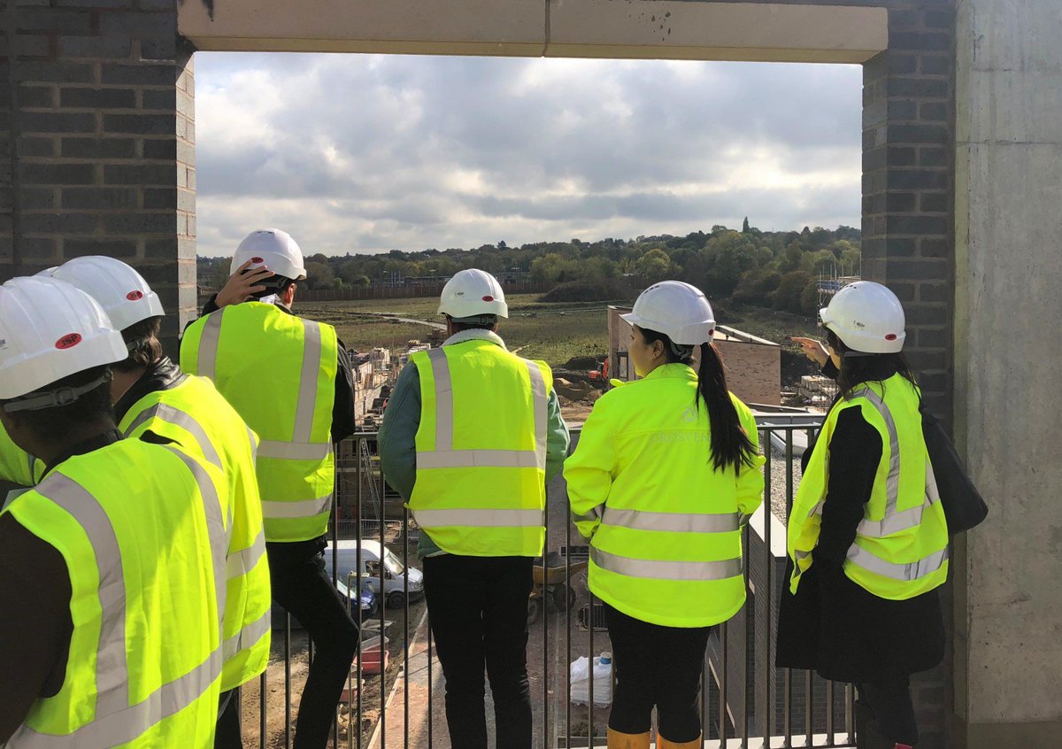 BartonPark_'s tweet photo. Delighted to host @communitiesuk yesterday to update on site progress for our #healthynewtown.  Great to see the first residents now moving into homes from @Hill_Group_UK, as well to watch our new park settling in for the Autumn. https://t.co/j6aQMwJKHd