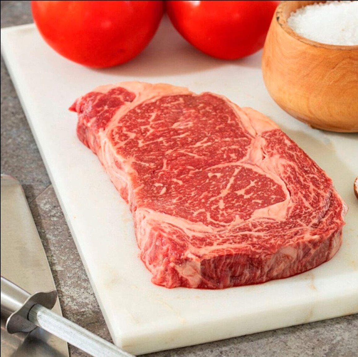 interfoodsts's tweet photo. There is only one life, enjoy it. Eat the best premium and high quality cuts of meat at #Interfoods. Call us now or visit our website for more information!
#WagyuBeef #Beef #WagyuMeat #Meat #Wagyu #CutsOfMeat #CutsOfBeef #Delicious #Food https://t.co/N9Xl2rz1x1
