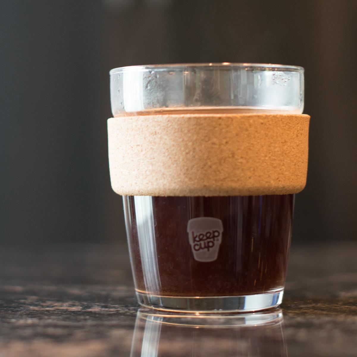 Cafedirect's tweet photo. Free coffee for anyone who brings a reusable cup to our stall in the #FarmersMarket downstairs from the @wefeedtheworld_ exhibition in @oxotowerwharf! https://t.co/5m32gz77YM