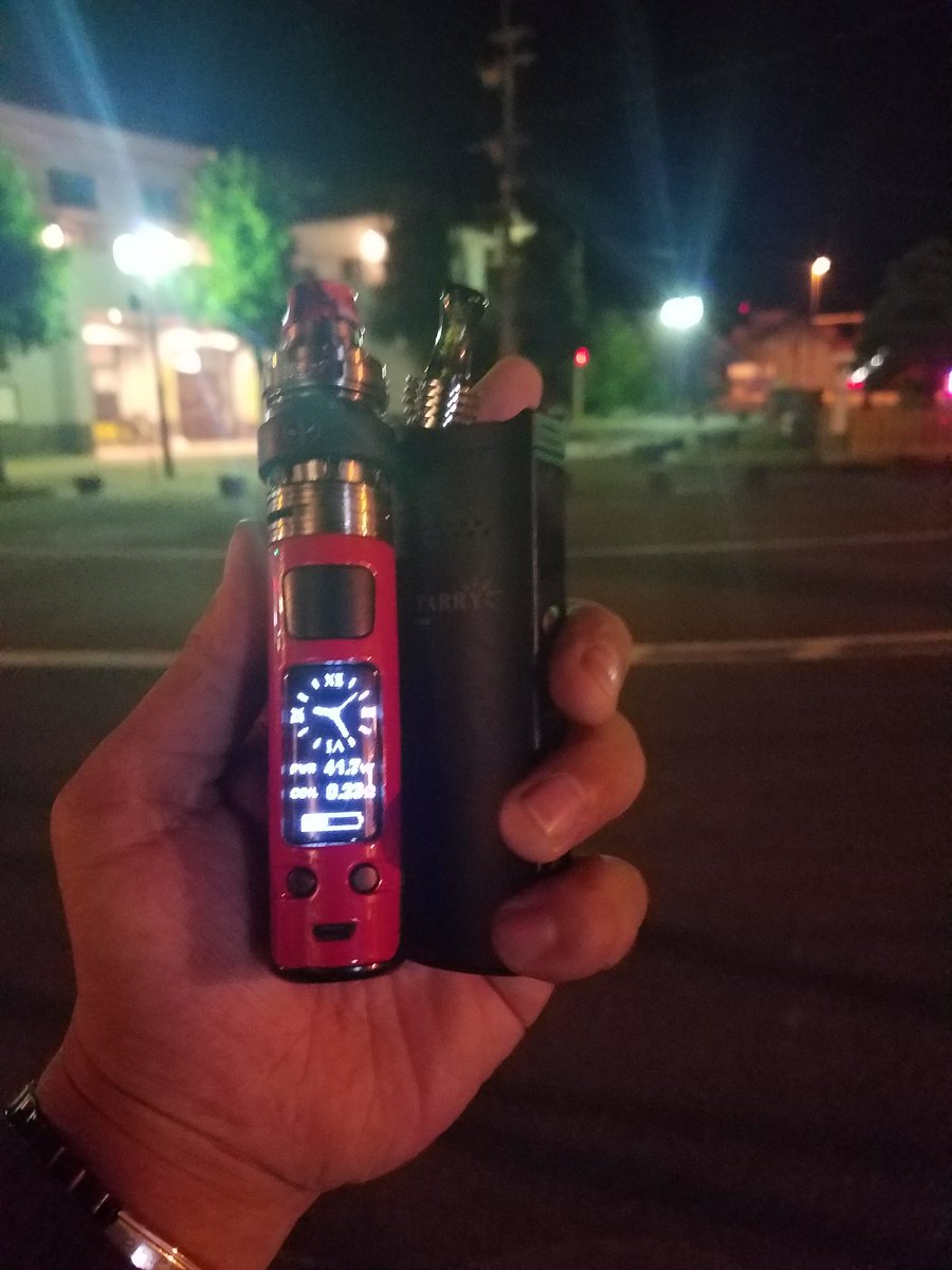 gangsong_vape's tweet photo. 地元の祭りの執行部会がやっと終わり 、食事。

時間が遅いので、居酒屋へ。

麦焼酎『常蔵』のカボス割り最高です‼

#VAPE #ベイプ #電子タバコ 
#Joyetech #eVicPrimoMini
#Eleaf  #BASAL #ELLO 
#ヴェポライザー #XMAXSTARRY https://t.co/ipTHekfYfF