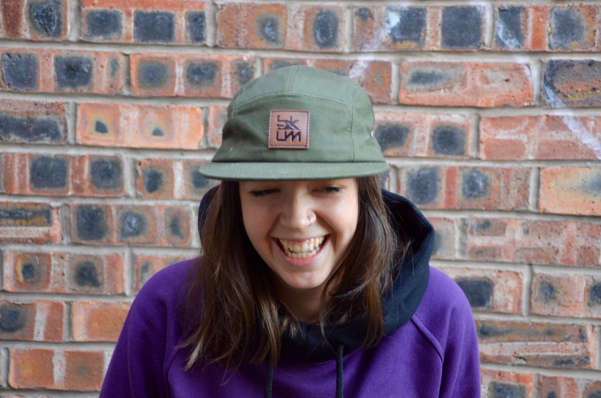 SKUM's tweet photo. Our new merch is here 💜
Check them out at https://t.co/VxpeiuUImg https://t.co/L5Uz3optW9
