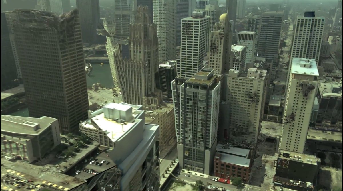 กล้องนี้สามารถเคลื่อนที่ไปมาได้ โดยที่กล้องไม่ควรห่างจาก perspective เดิมมากนัก ไม่งั้นถ้าเคลื่อนมากไป เราจะเห็นตรงส่วนหลังหรือด้านข้างของวัตถุเกิดเป็นภาพบิดเบี้ยว (เหมือนที่ตอนที่เราเลื่อน scroll 3D photo ไปมากๆบน facebook ข้างหลังจะเกิดเป็นอาการบิดเบี้ยวขึ้นมา)