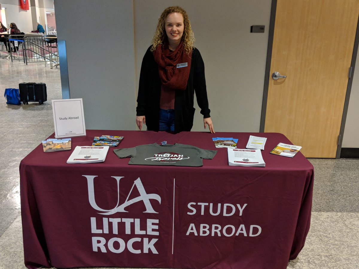 LRTrojanTravels's tweet photo. Discover UA Little Rock is today at the Jack Stephens Center! Excited to see future Trojans interested in #studyabroad! #LRtrojantravels @UALR #DiscoverLR https://t.co/rS31ZDoTTr