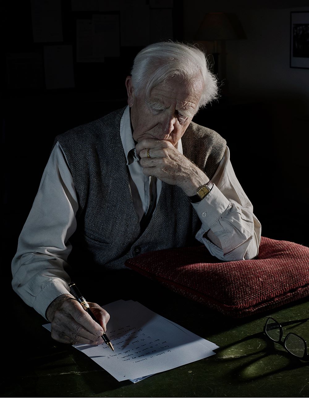 A very Happy Birthday to master spy-novelist and the man behind John le Carré 