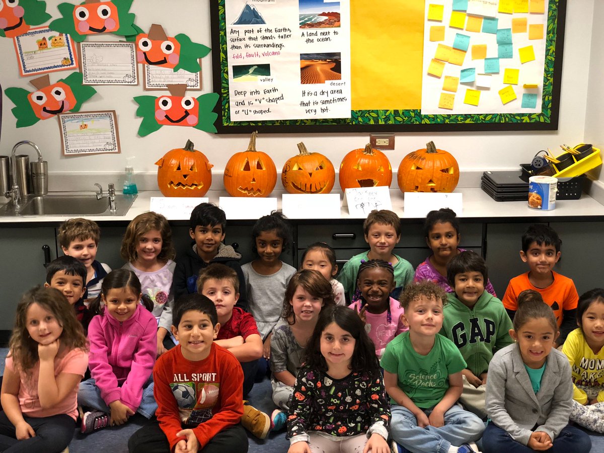 Strick1andSquad's tweet photo. Pumpkin Math was a blast! We enjoyed making estimations, measuring, counting seeds, and carving our pumpkins! A big thanks to all of our parent volunteers for their time and support. https://t.co/x8nEoZJQuO