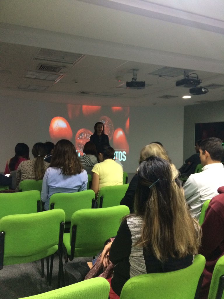 Seminario de Maru Aveledo fotografia de alimentos #MegaSalaDigitalMovistar