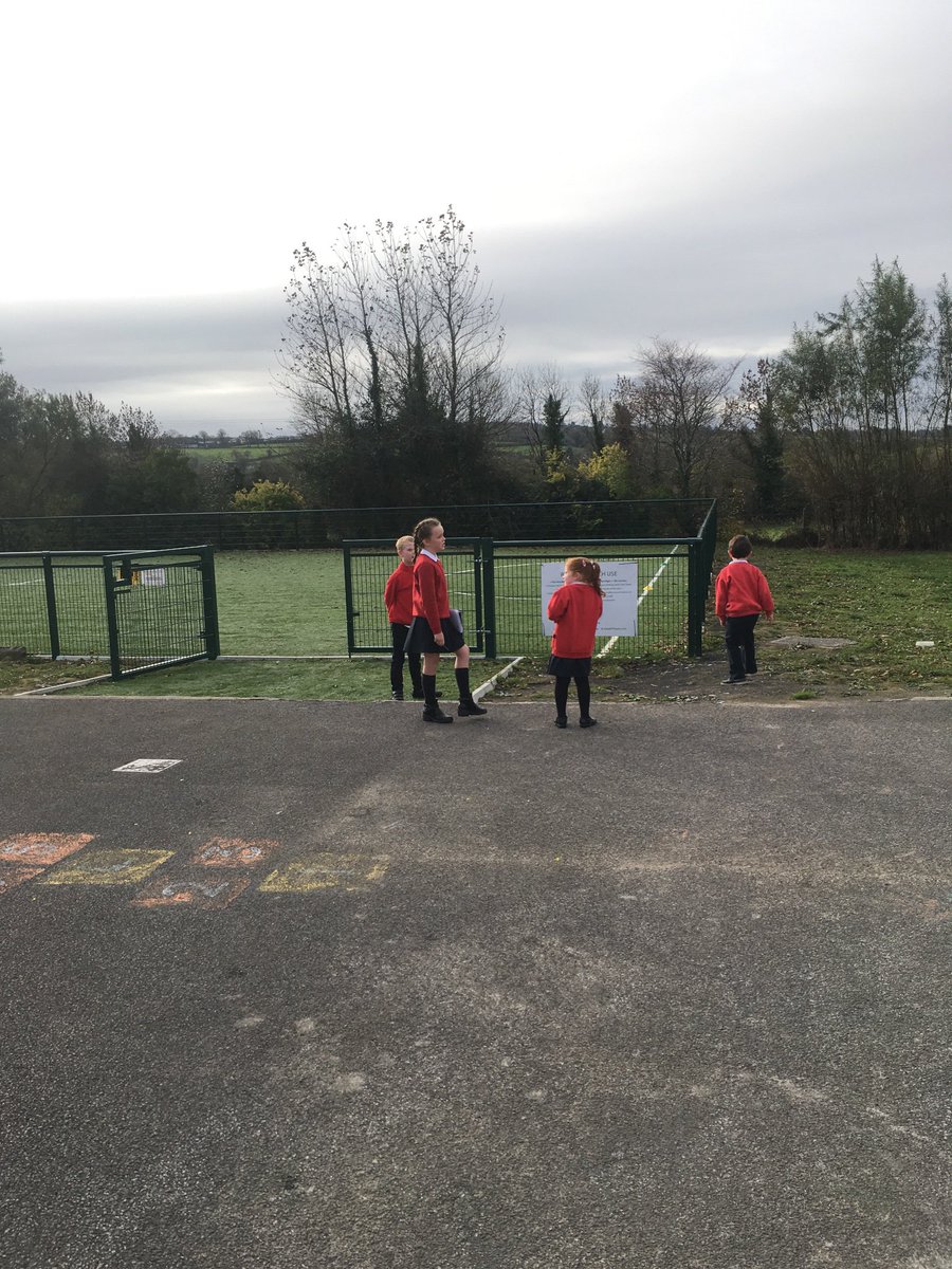 ClooncaghNs's tweet photo. Taking part in a maths trail this morning. #IUseMaths #mathsweek2018 https://t.co/oOEqryceue