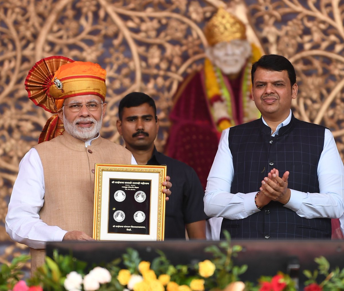 narendramodi's tweet photo. Who does not like spending special occasions with their near and dear ones.

In that spirit, I travelled to the holy land of Shirdi, to be with my sisters and brothers of Maharashtra. 

Here are some pictures from the public meeting earlier today. https://t.co/vHDL2muKAG