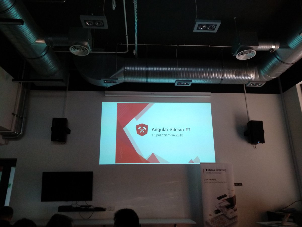 JuniorDevOpsPL's tweet image. Pouczyłem się troszkę Angulara i udało mi się być na konferencji Angular Silesia :) wartościowe tematy!