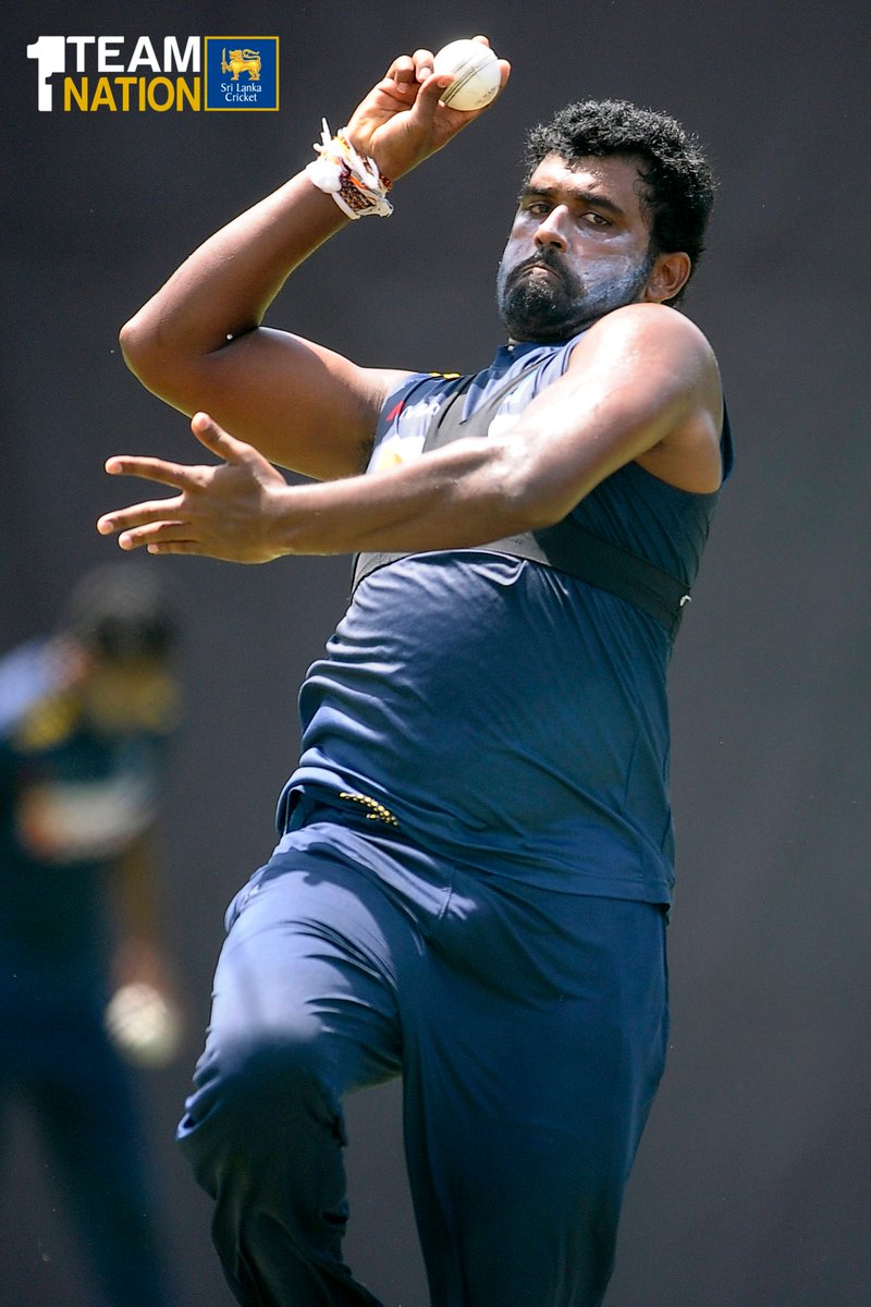 OfficialSLC's tweet photo. Sri Lanka team training session ahead of the 4th ODI vs England in Pallekele 🏏🏃‍♂️🏋️‍♂️💪 #SLvENG https://t.co/Y2AMmmBIV5